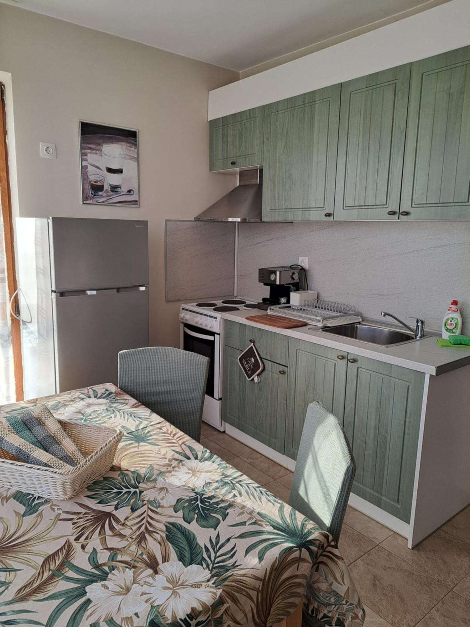 Megi Apartments, Nesebar Sity Zewnętrze zdjęcie