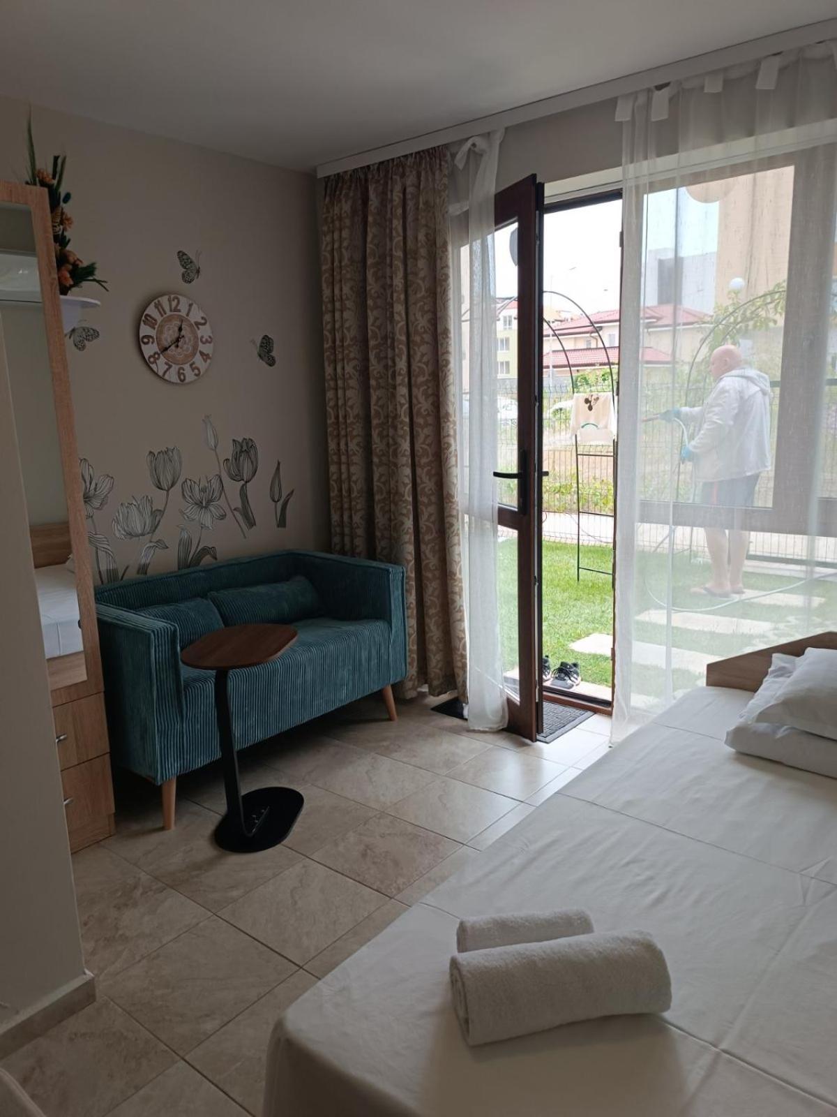 Megi Apartments, Nesebar Sity Zewnętrze zdjęcie